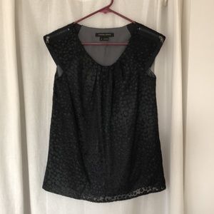 Cynthia Steffe NWOT blouse sz 4 black laser cut leopard print never worn VINTAGE
